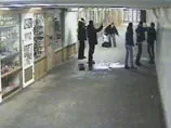 Убийца, зарезавший человека у метро и вызвавший хаос на дороге в Москве, схвачен на Кавказе