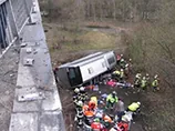 В аварії автобусу у Бельгії громадян України немає - МЗС. ВІДЕО