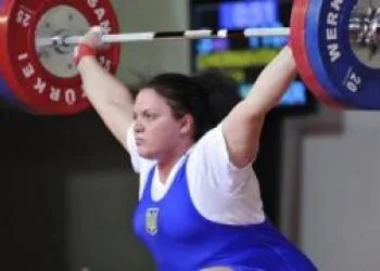 Светлана Чернявская выиграла золотую медаль чемпионата Европы - тяжелая атлетика