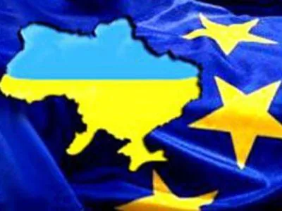 Янукович переконав "регіоналів" підтримати євроінтеграцію