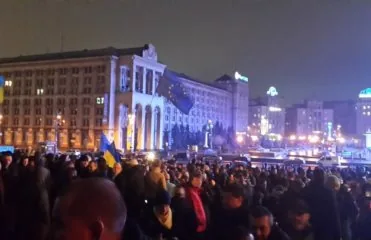 На Майдане ночь прошла спокойно