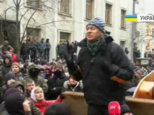 Ми не настільки буддисти, щоб терпіти удар за ударом - Положинський закликав створити на Майдані "власну силу"