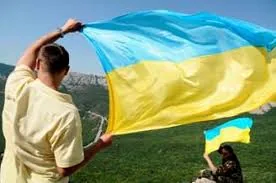 Експерт- Україна живе в радянських умовах, прикритих синьо-жовтим прапором