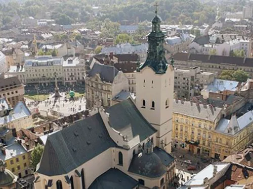 Львів потрапив до ТОП-5 міст світу, які варто відвідати у 2014 році