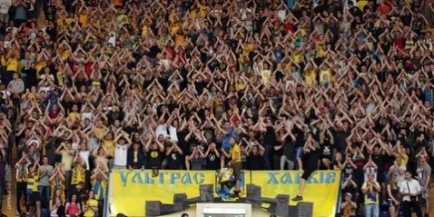 Местный Евромайдан охраняют Ультрас харьковского "Металлиста"