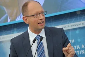 У поточному році Україна очікує кредитів на $ 13,5 млрд - Яценюк