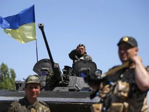 Тымчук - в штабе АТО проведена ротация. Вместо кабинетных генералов пришли люди с опытом Ирака