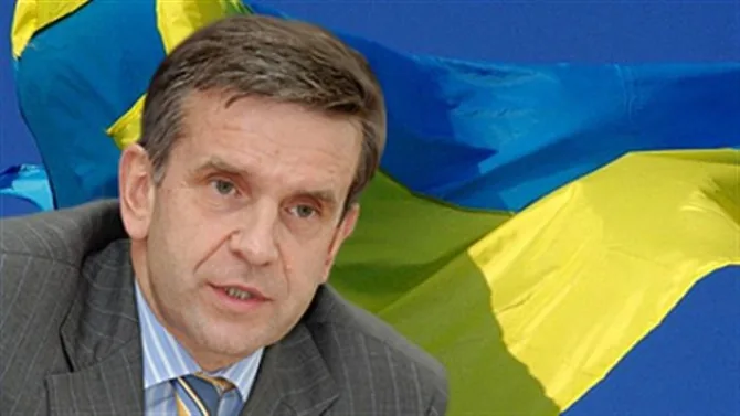 Своего посла Россия возвращает в Украину