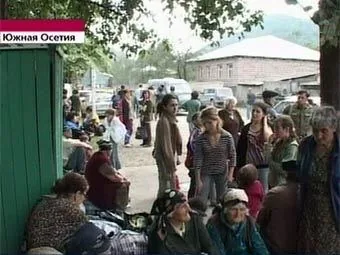 В знак поддержки переселенцев из Донбасса осетинские беженцы выучили гимн Украины