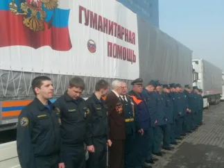 На украинской границе выгрузят гуманитарную помощь от РФ