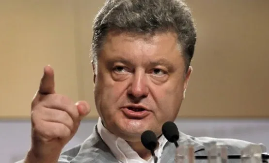 Перестать «крышевать» контрабанду Порошенко настоятельно посоветовал таможне