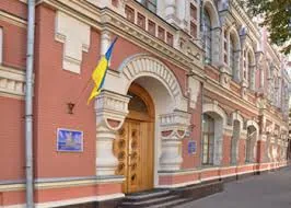 З 1 січня місцеві ради зможуть самостійно керувати своїми апаратами