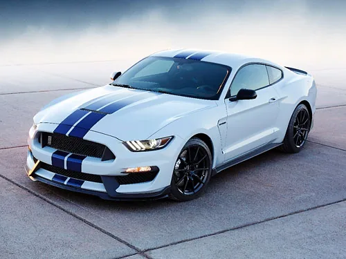 Пустят с молотка первый Mustang нового поколения