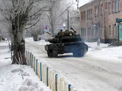 У Вуглегірську тривають бої. ВІДЕО