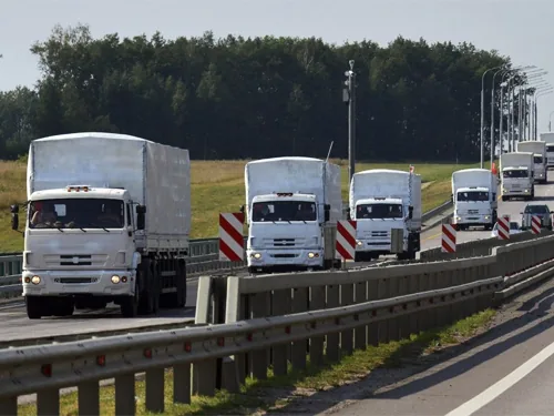 Від Росії МЗС України вимагає ввозити "гумконвої" через офіційний кордон