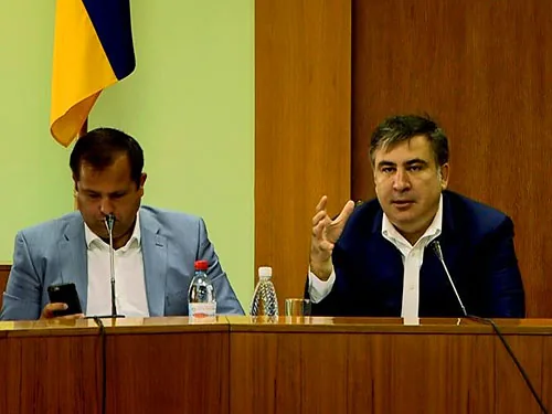 Першу четвірку нових голів районів презентував Саакашвілі. Серед них - підприємець з Франції та кримський татарин