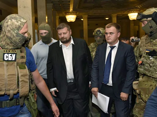 Мосийчук - в изоляторе. "Радикалы" заявляют об обысках. ВИДЕО