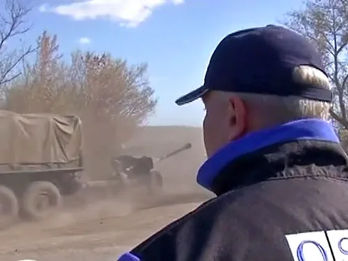 Сили АТО з випередженням графіка відводять артилерію. ВІДЕО