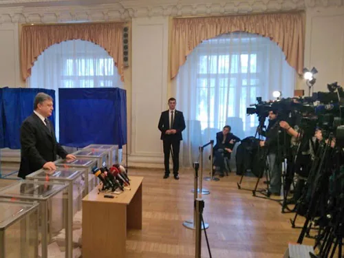 Порошенко заявив про зростання терористичної загрози в країні. ВІДЕО