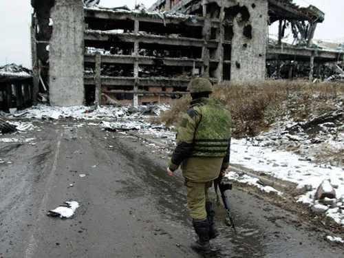На Світлодарській дузі ворог вів вогонь з гранатометів. ВІДЕО
