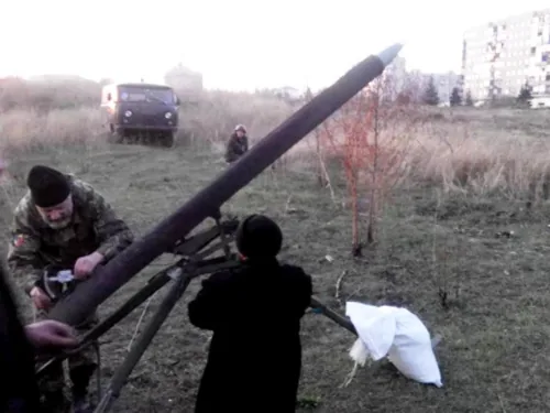 Окупанти намагаються захопити промзону Авдіївки. Цілодобові бої. ВІДЕО