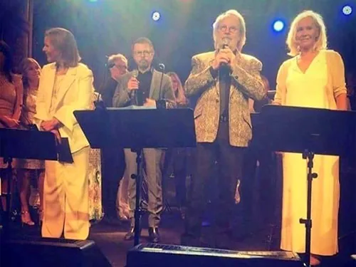 Вперше від 1982 року учасники ABBA виступили разом