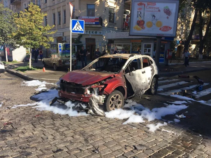 ВІД ВИБУХУ В МАШИНІ у КИЄВІ ЗАГИНУВ ЖУРНАЛІСТ ПАВЛО ШЕРЕМЕТ. ВІДЕО