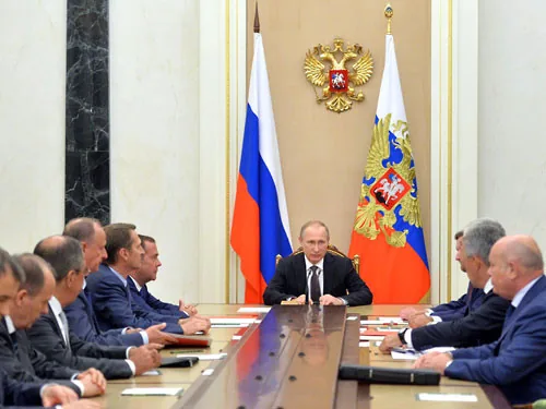 "Августовский сюрприз" Путина: блеф, опасная игра или casus belli? - InoPressa