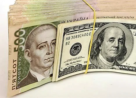 Впливати на курс гривні Нацбанк не збирається: коливання в рамках припустимого