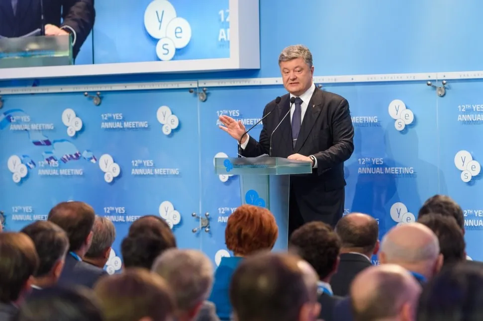 Порошенко не вважає Путіна сильним лідером: його козир - брехня