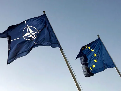 Опитування - близько половини населення України підтримує вступ до ЄС і НАТО