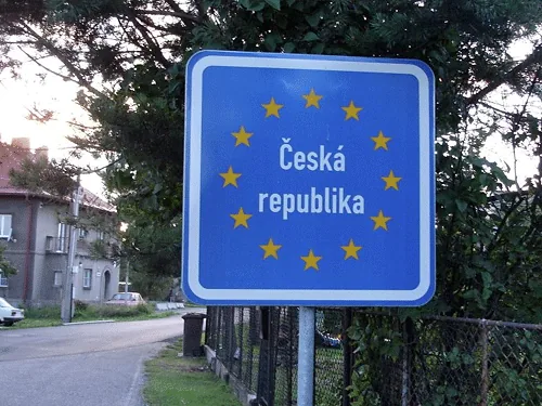 140 тисяч кваліфікованих українців Чехія офіційно працевлаштує