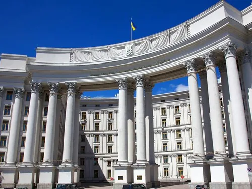Систему "Електронного консула" і програму "ДРУГ" створює МЗС