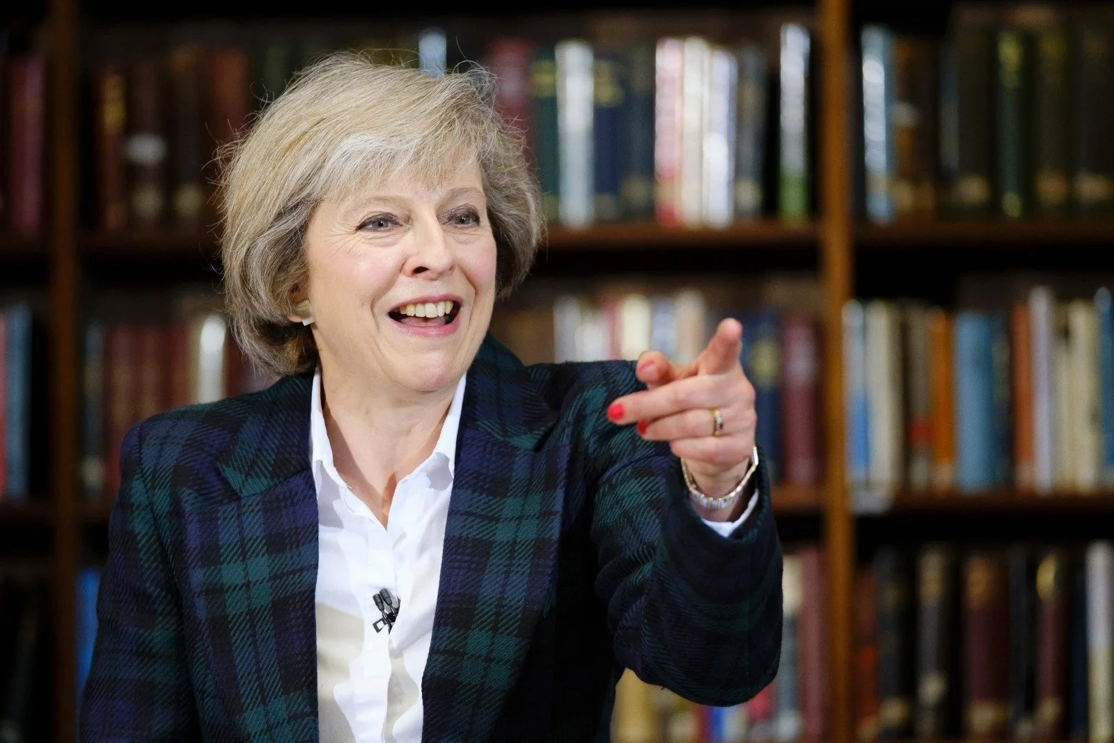На переговорах щодо Brexit я буду "надзвичайно складною жінкою"- Мей