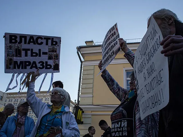 В Москве пройдет митинг протеста против произвола и репрессий - пятая годовщина "Болотной"