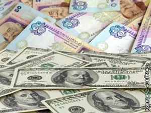 Офіційний курс гривні НБУ продовжує знижувати