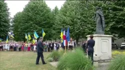 Вшанував Анну Київську Порошенко і сподівається на "Формулу Макрона". ВІДЕО