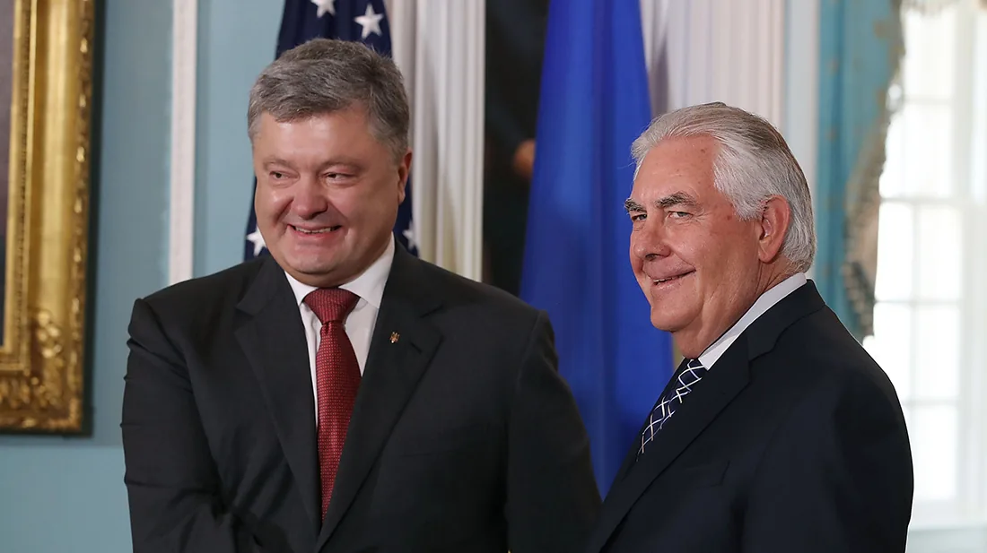 РФ должна сделать первый шаг для прекращения огня на Донбассе - Тиллерсон