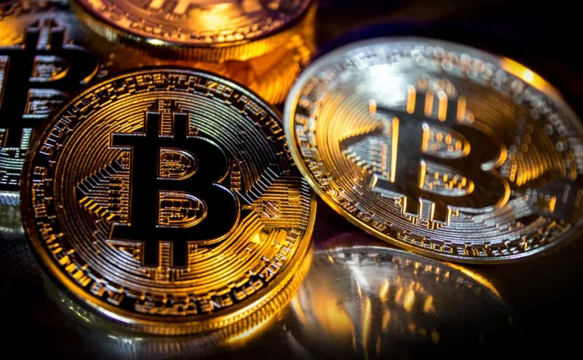 Bitcoin сьогодні розпадеться на 2 окремі валюти
