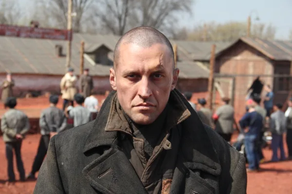 Фільм «Червоний» за перший вікенд заробив майже ₴1,5 млн