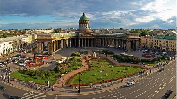 Против войны с Украиной в России проходит митинг