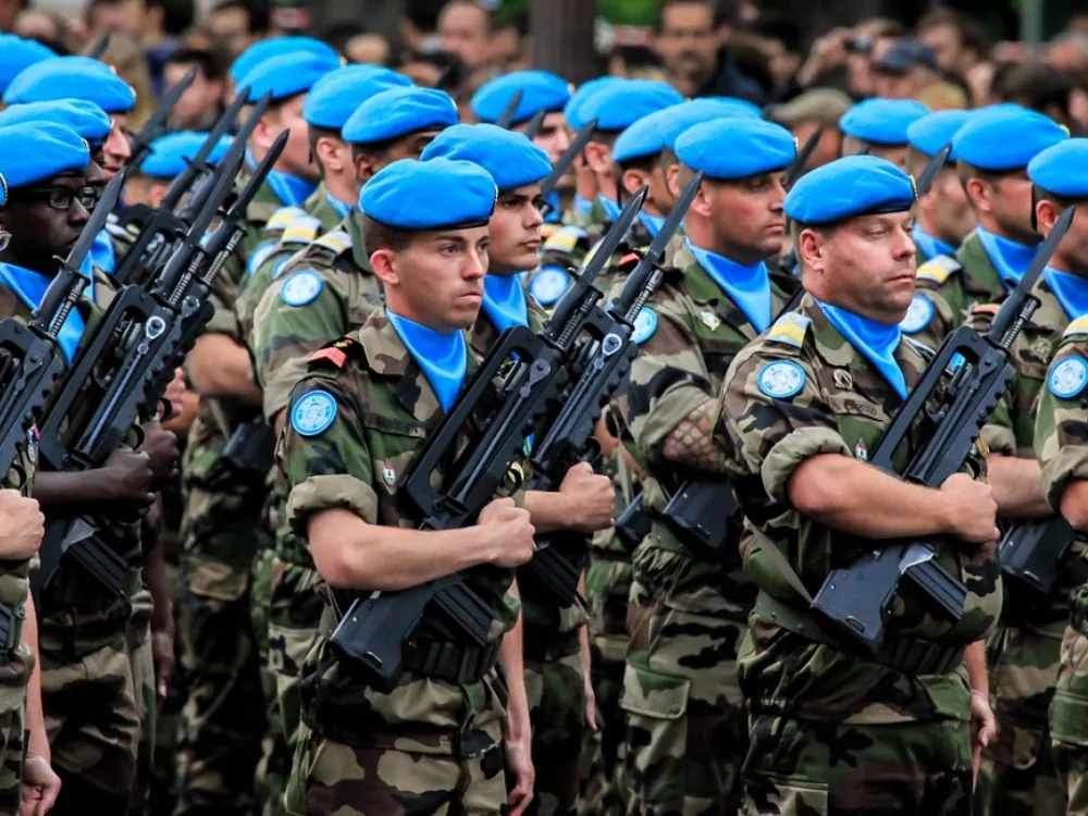 Введение миротворцев на Донбасс поддерживают 60% украинцев