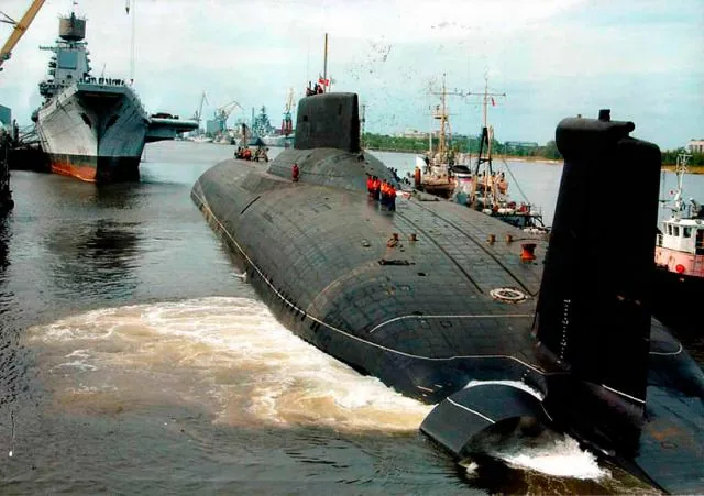 Стратегічні підводні човни, якими лякала увесь світ, Росія пустить на металобрухт