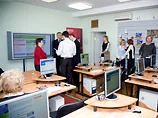 Депутати не виходячи з парламенту, зможуть вчити англійську