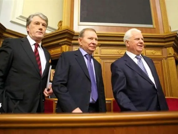 До Петра Порошенка три попередні президенти звернулись зі спільним закликом