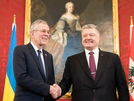 Про українське коріння президента Австрії розказав Порошенко у Відні