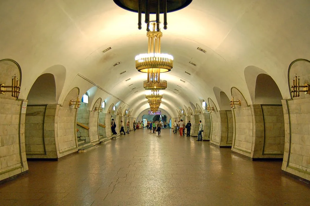 Из-за матча Динамо - Лацио завтра в Киеве закроют три станции метро - Лига Европы