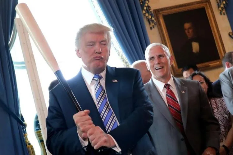 Трампу Рада з нацбезпеки рекомендує вислати російських дипломатів - ЗМІ