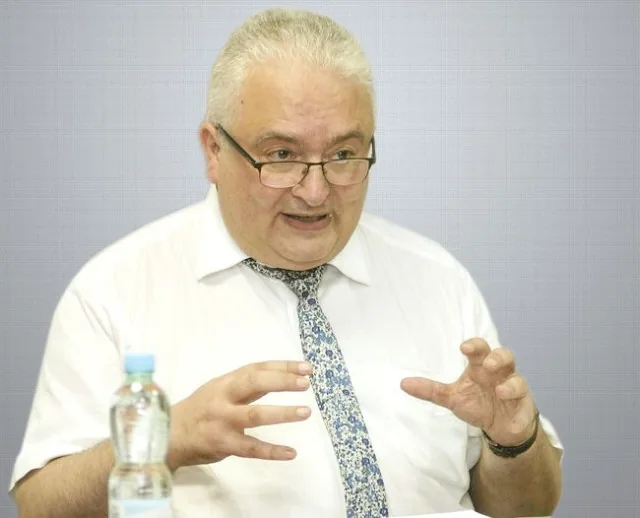 Росія фінансує всі підривні партії у Європі - Філіпп де Лара