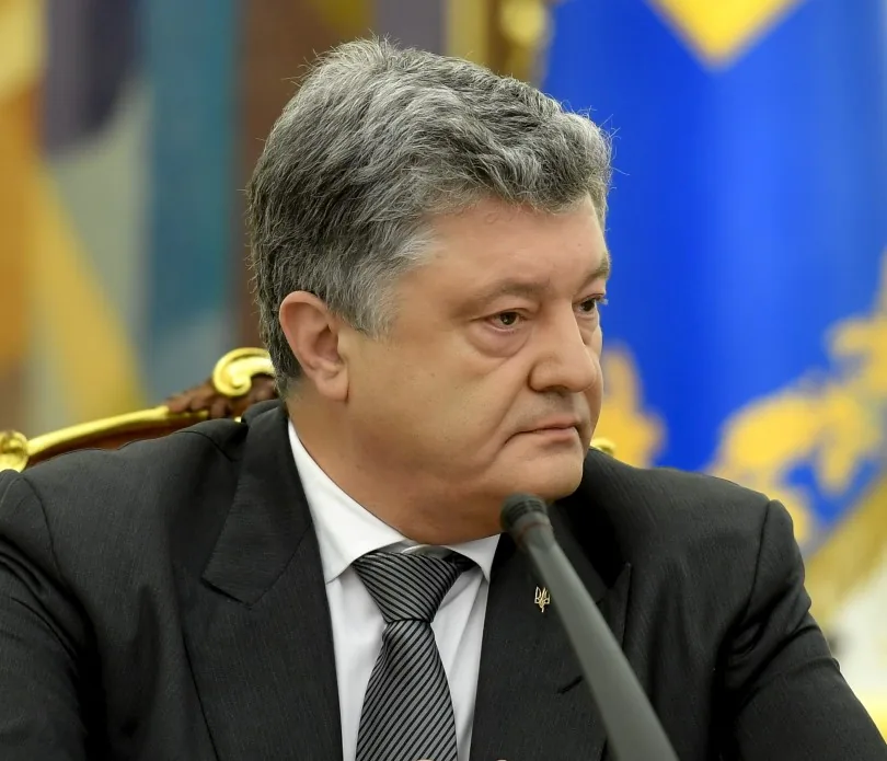 Попри Угорщину Порошенко впевнений, що саміт Україна-НАТО відбудеться